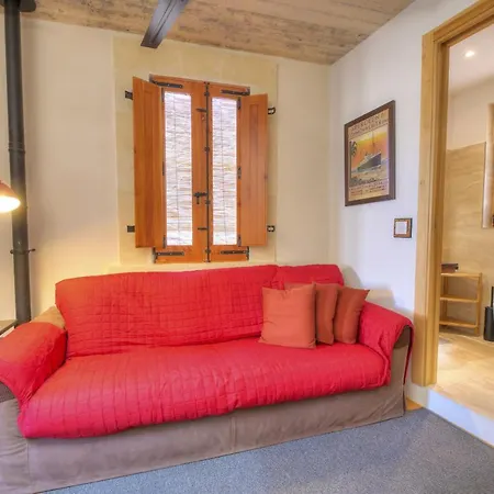 Cozy Modernized Village House In With Large Roof Terrace Gz-dvel1-1 Munxar