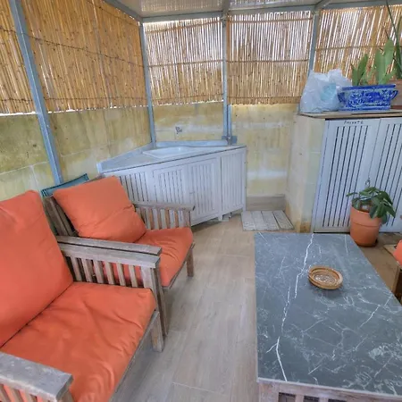 Cozy Modernized Village House In With Large Roof Terrace Gz-dvel1-1 別荘