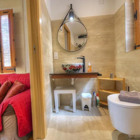 Cozy Modernized Village House In With Large Roof Terrace Gz-dvel1-1 Feriehus *